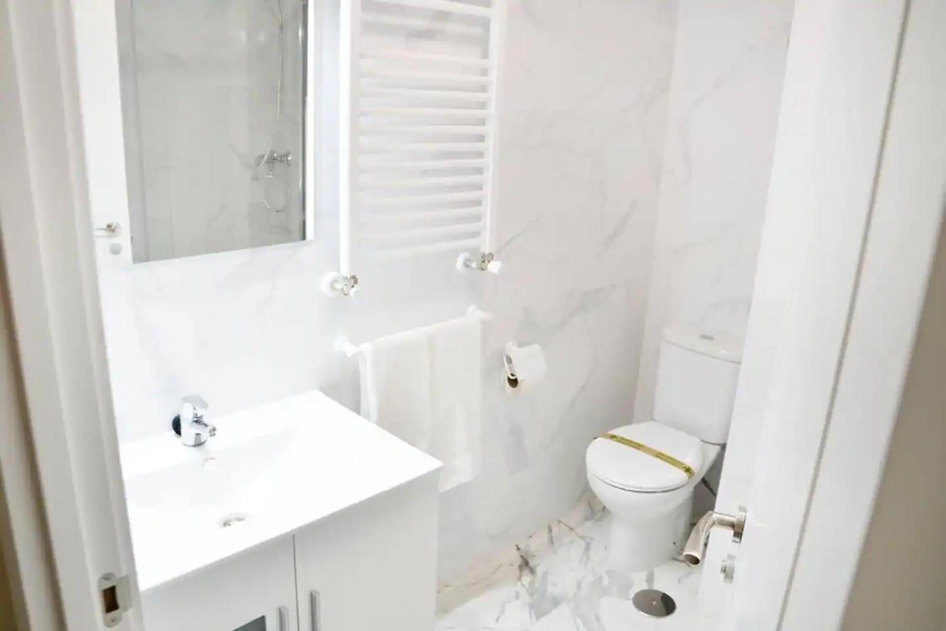 Nuevo Apartamento De 3 Dormitorios En Calle Alta Santander Exteriör bild