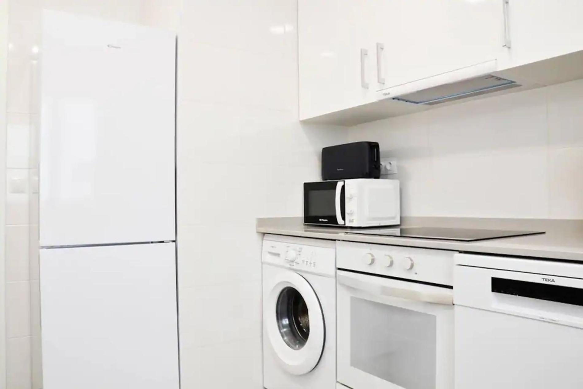 Nuevo Apartamento De 3 Dormitorios En Calle Alta Santander Exteriör bild