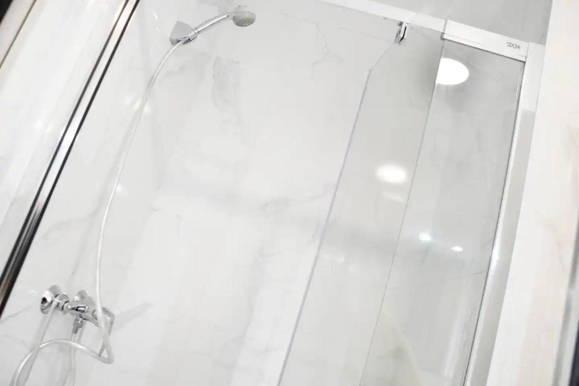 Nuevo Apartamento De 3 Dormitorios En Calle Alta Santander Exteriör bild