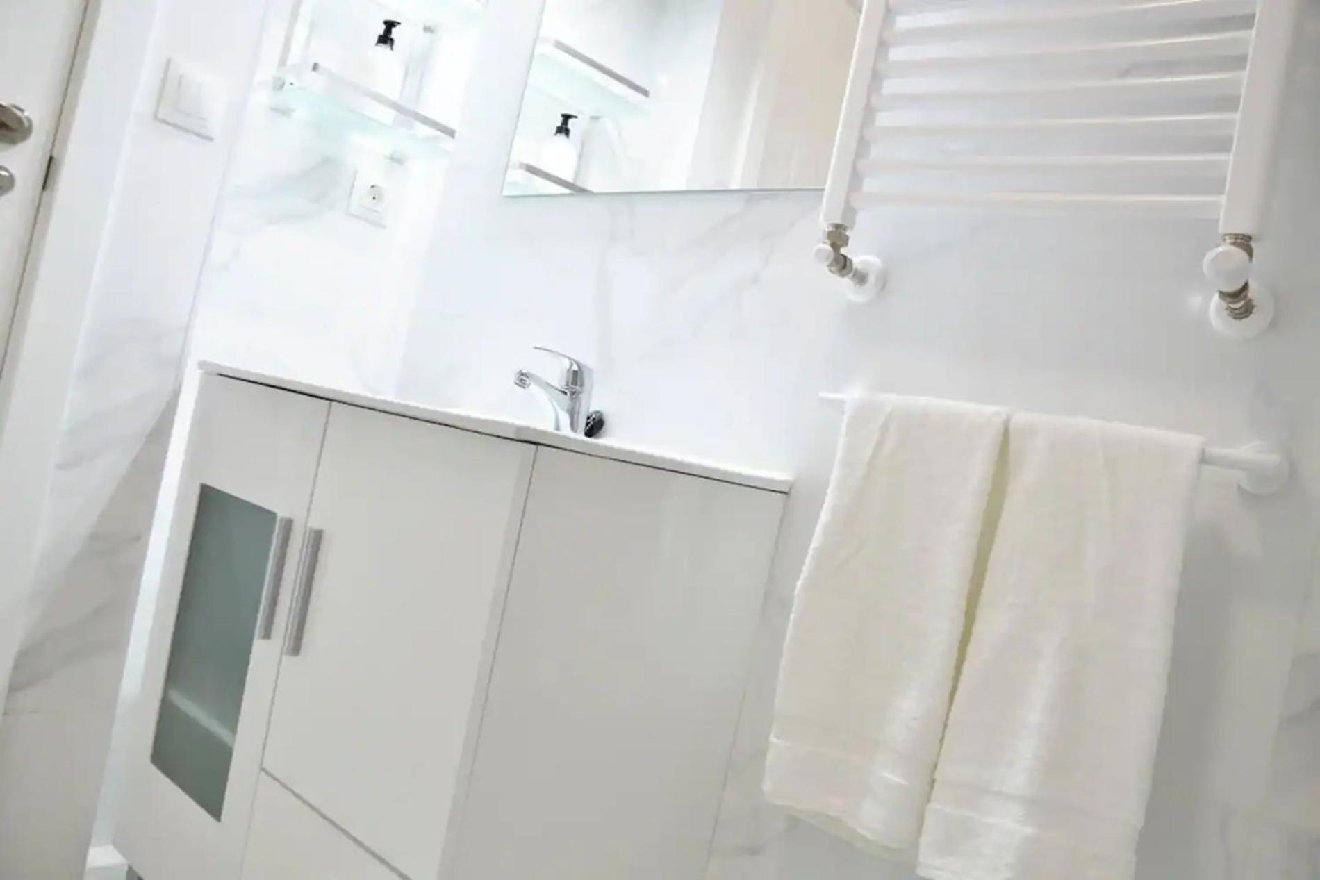 Nuevo Apartamento De 3 Dormitorios En Calle Alta Santander Exteriör bild
