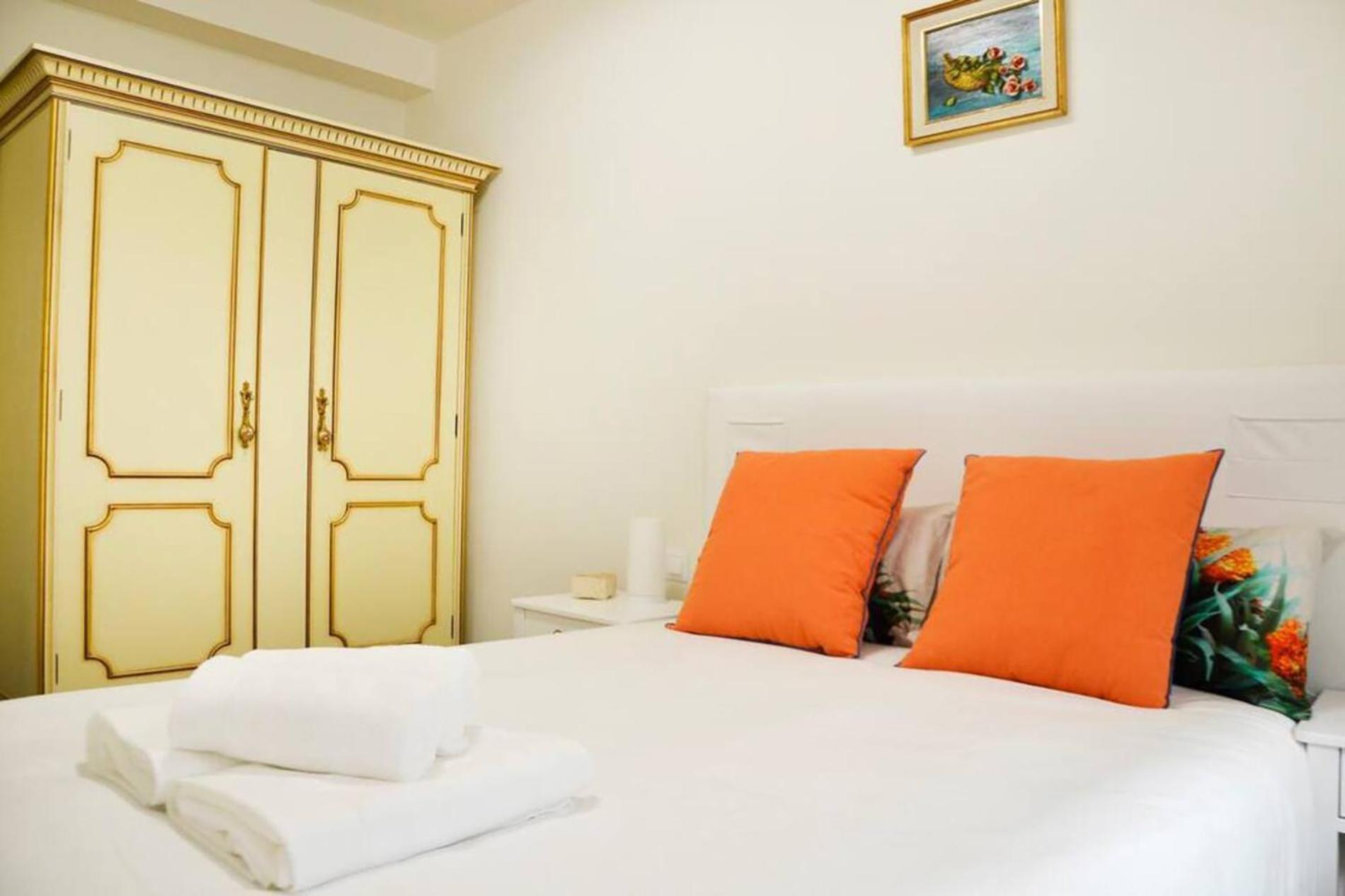 Nuevo Apartamento De 3 Dormitorios En Calle Alta Santander Exteriör bild